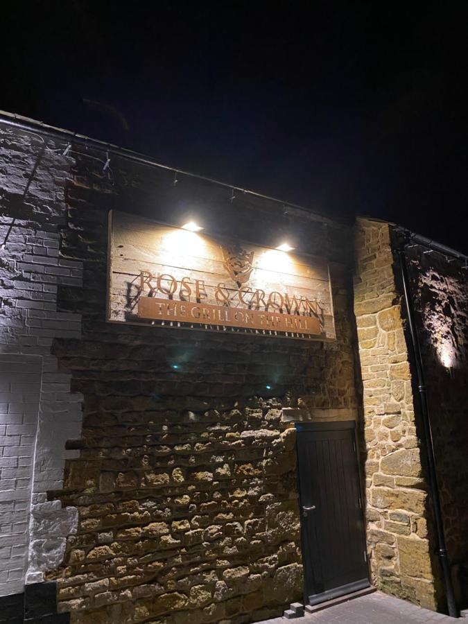 The Rose And Crown Hotel Leicester Esterno foto