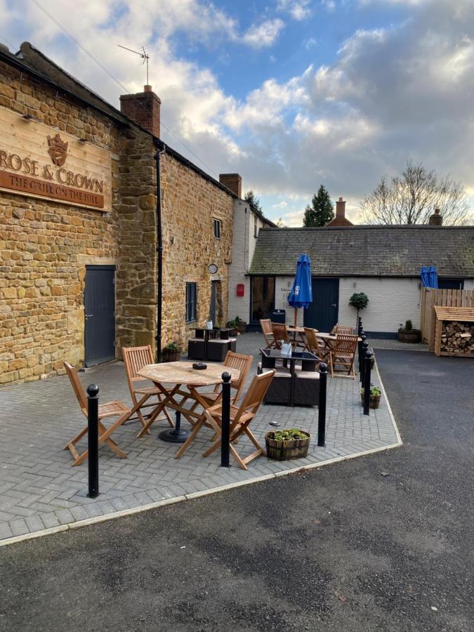 The Rose And Crown Hotel Leicester Esterno foto